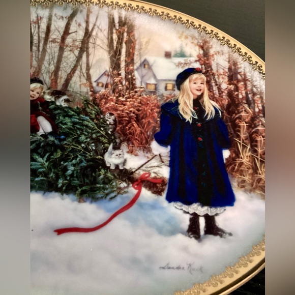 Sandra Kucks Winter Wonderland by RECO Decorative Plate - Picture 7 of 9